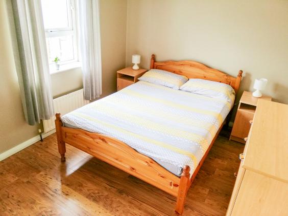 portrush getaway holiday let master bedroom